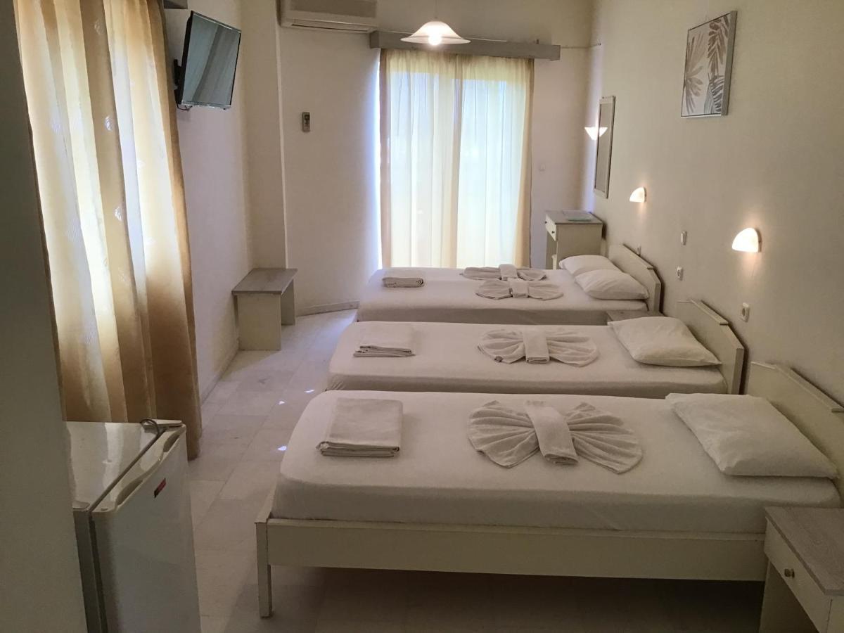 Regina Hotel Kissamos Bagian luar foto