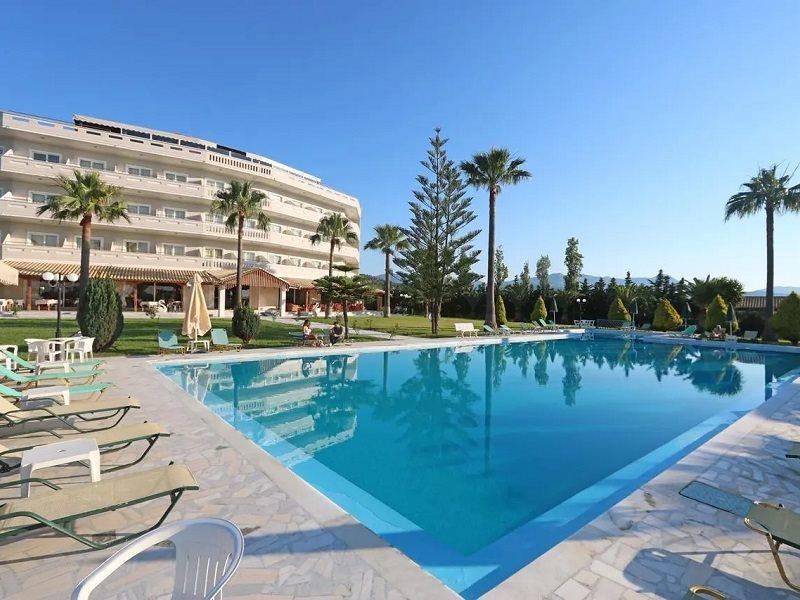 Regina Hotel Kissamos Bagian luar foto