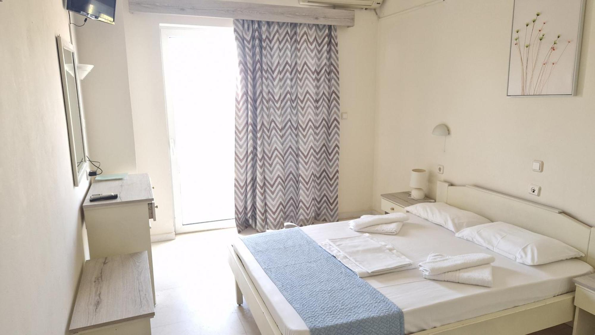 Regina Hotel Kissamos Ruang foto