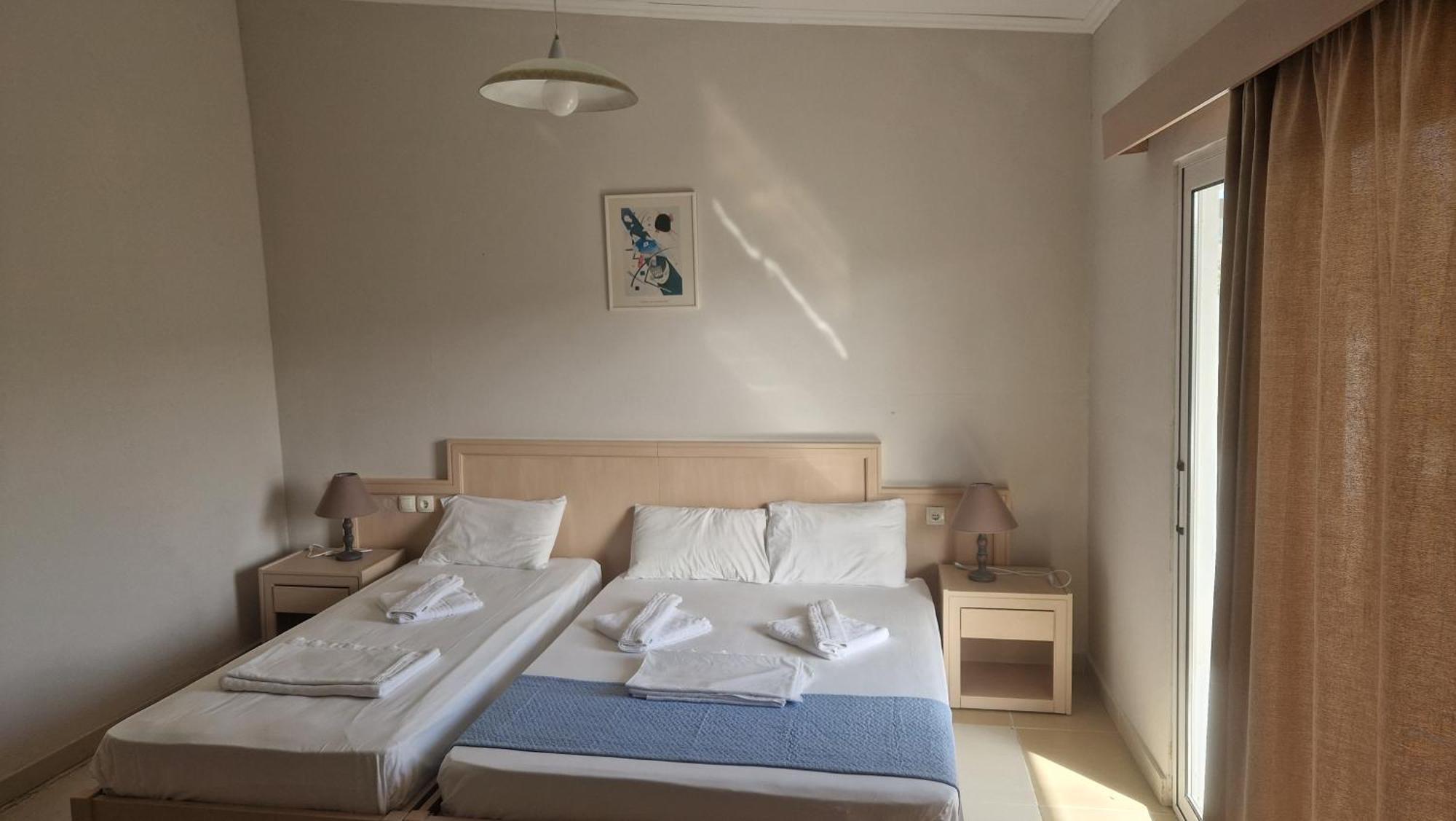 Regina Hotel Kissamos Ruang foto
