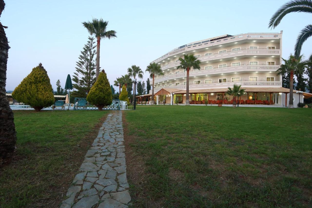 Regina Hotel Kissamos Bagian luar foto